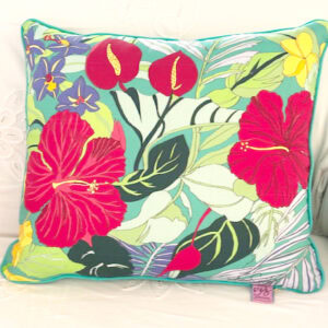 Paradise Hibiscus  18" x 20" Teal backing